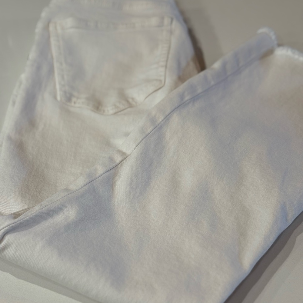 Zara Women's White Cropped Jeans Size 8